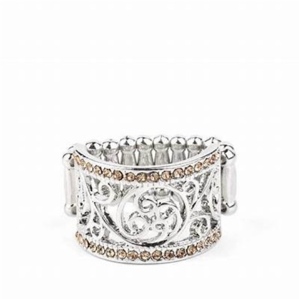 *Silver and brown rhinestones ring.